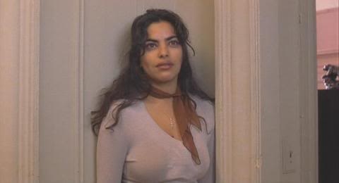Sarita Choudhury le tette sono visibili 29