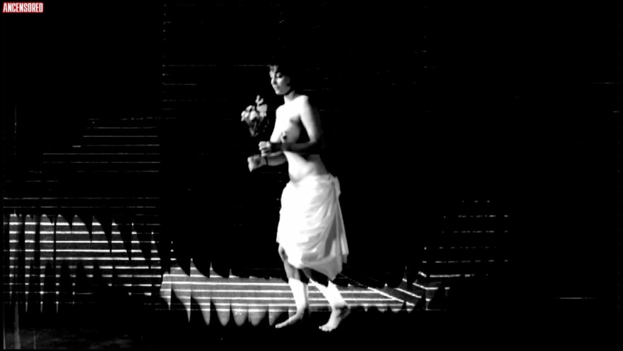 Simone Spoladore nudo 19
