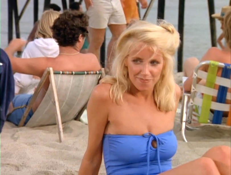 Suzanne Somers seno nudo