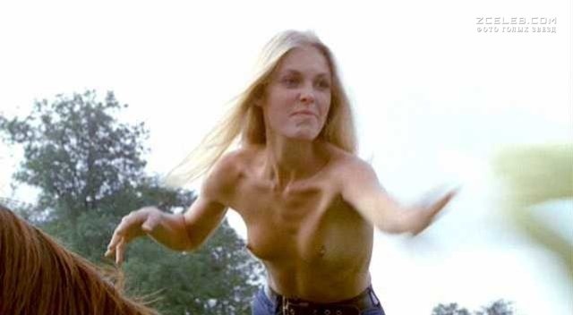 Victoria Tennant foto nuda