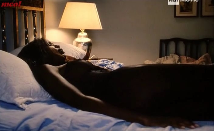 Youma Diakite illuminata la figa